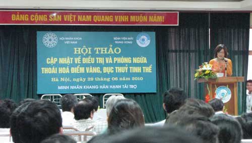 Hội thảo khoa học chuyên đề về thoái hoá điểm vàng, đục thuỷ tinh thể tại Hà Nội năm 2010