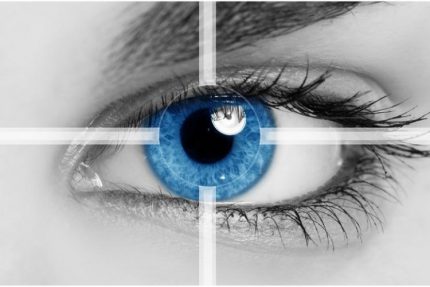 Đục thủy tinh thể có thể phẫu thuật lasik không