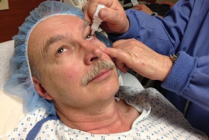 Phục hồi thị lực sau phẫu thuật thay thủy tinh thể nhân tạo